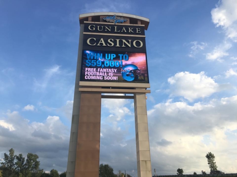 gun lake casino jobs pay